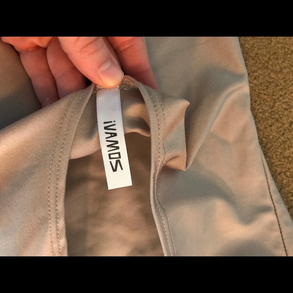 Tan low back dress - Picture 3 of 4